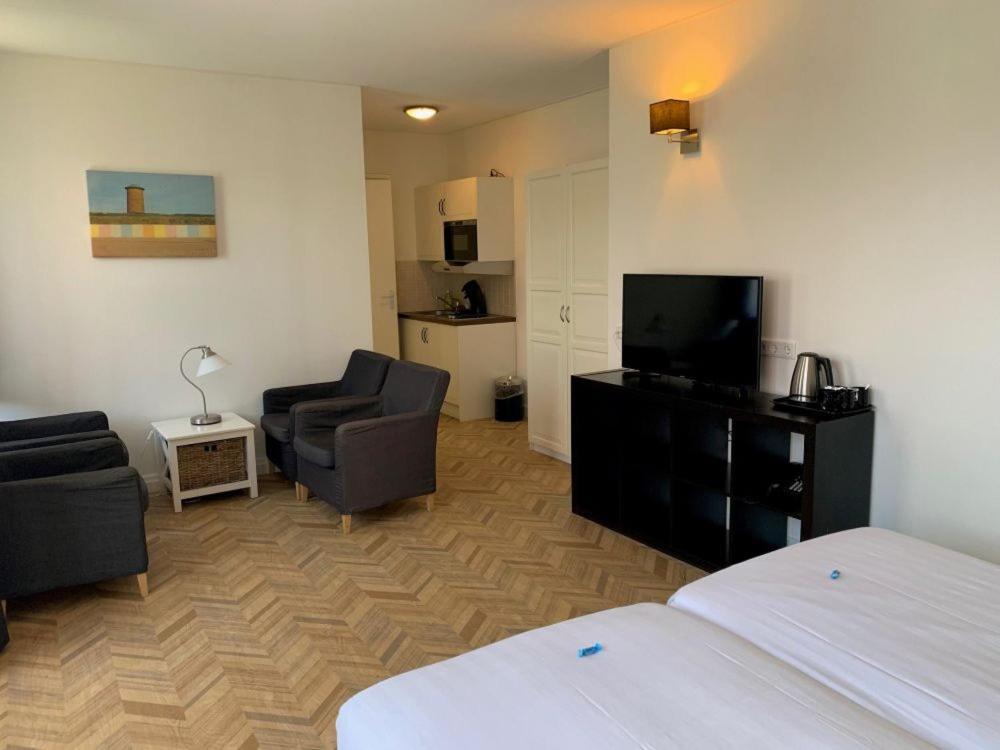 Hotel In Den Brouwery Dombourg Extérieur photo