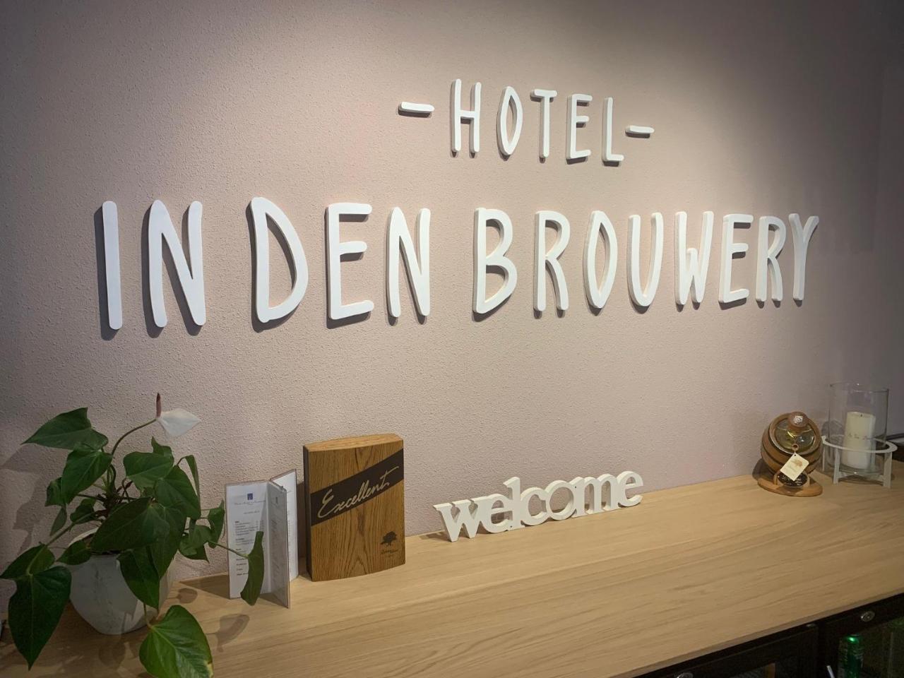 Hotel In Den Brouwery Dombourg Extérieur photo